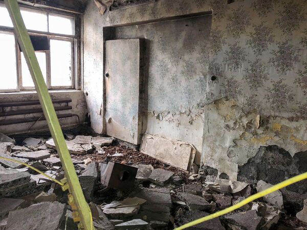 «Ամեն օր վախը սրտումս եմ արթնանում». Գոհար Գևորգյանը 30 տարի նույն երազանքով է ապրում «Ամեն օր վախը սրտումս եմ արթնանում». Գոհար Գևորգյանը 30 տարի նույն երազանքով է ապրում - Sputnik Արմենիա