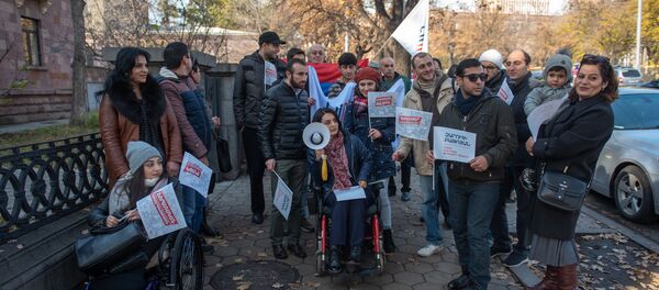 Акция посвященная международному дню людей с инвалидностью (3 декабря 2018). Еревaн Акция посвященная международному дню людей с инвалидностью (3 декабря 2018). Еревaн - Sputnik Արմենիա