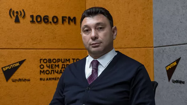 Эдуард Шармазанов - Sputnik Армения