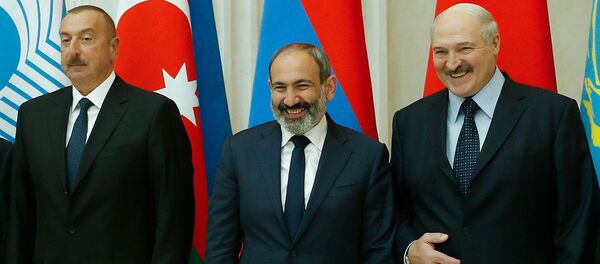 Церемония фотографирования глав государств-участников СНГ (6 декабря 2018). Санкт-Петербург Церемония фотографирования глав государств-участников СНГ (6 декабря 2018). Санкт-Петербург - Sputnik Արմենիա