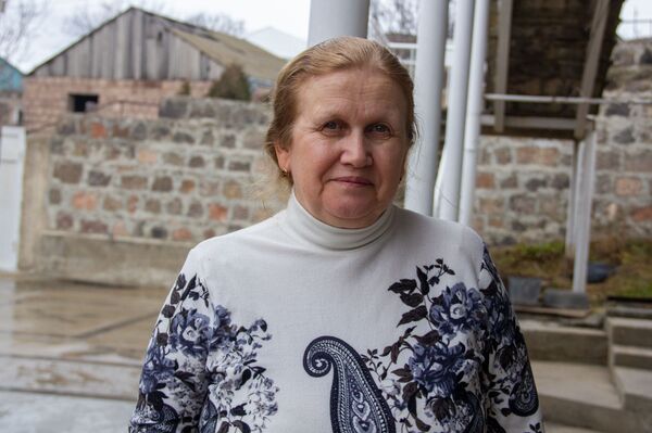 Пропавший в Спитаке ребенок и красные сапожки – в семье Минасянов у каждого своя боль - Sputnik Армения