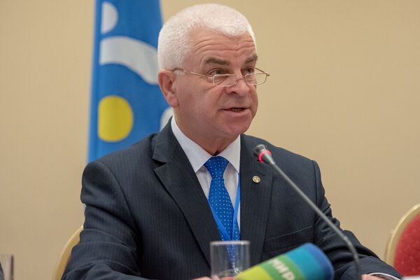 Идет проверка – миссия наблюдателей от СНГ о жалобах в ходе агиткампании в Армении Идет проверка – миссия наблюдателей от СНГ о жалобах в ходе агиткампании в Армении - Sputnik Армения