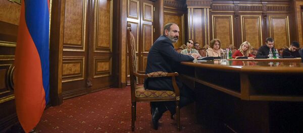 Пресс-конференция и.о. премьер-министра Никола Пашиняна международным СМИ (10 декабря 2018). Еревaн Пресс-конференция и.о. премьер-министра Никола Пашиняна международным СМИ (10 декабря 2018). Еревaн - Sputnik Армения