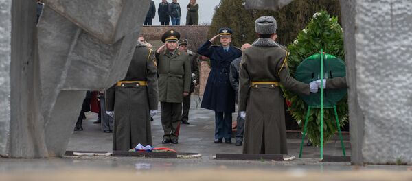 Церемония памяти сербских летчиков, разбившихся после Спитакского землетрясения - Sputnik Армения