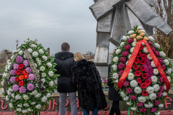 Ведь пилоты не умирают, они улетают в небо... 30 лет подвигу сербских летчиков в Армении - Sputnik Армения