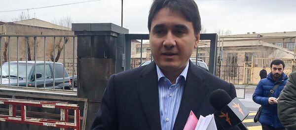 Армен Геворгян перед зданием суда (13 декабря 2018). Еревaн Армен Геворгян перед зданием суда (13 декабря 2018). Еревaн - Sputnik Արմենիա