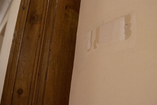 Чемоданное настроение в парламенте Армении, или Зачем уходить, если надо вернуться Чемоданное настроение в парламенте Армении, или Зачем уходить, если надо вернуться - Sputnik Армения