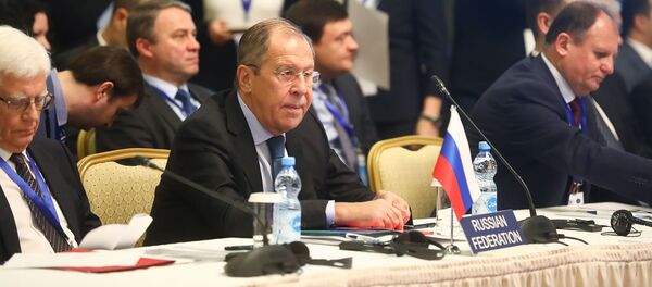 Выступление главы МИД России Сергея Лаврова на 39-м заседании Совета министров иностранных дел государств-членов ОЧЭС (14 декабря 2018). Баку Выступление главы МИД России Сергея Лаврова на 39-м заседании Совета министров иностранных дел государств-членов ОЧЭС (14 декабря 2018). Баку - Sputnik Армения