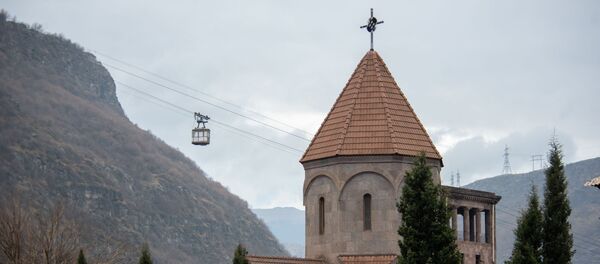 Церковь Святого Григора Нарекаци в городе Алаверди, Лори Церковь Святого Григора Нарекаци в городе Алаверди, Лори - Sputnik Արմենիա