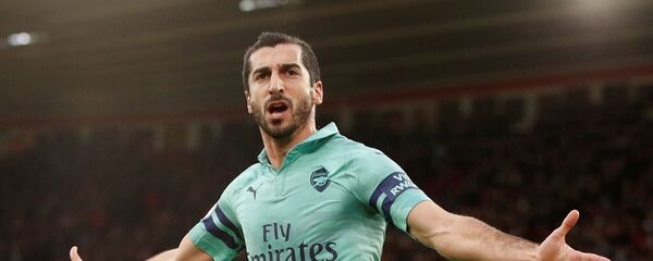 Генрих Мхитарян из Арсенала празднует свой первый гол в ворота Саутгемптона во время матча АПЛ Саутгемптон - Арсенал (16 декабря 2018). Саутгемптон Генрих Мхитарян из Арсенала празднует свой первый гол в ворота Саутгемптона во время матча АПЛ Саутгемптон - Арсенал (16 декабря 2018). Саутгемптон - Sputnik Արմենիա