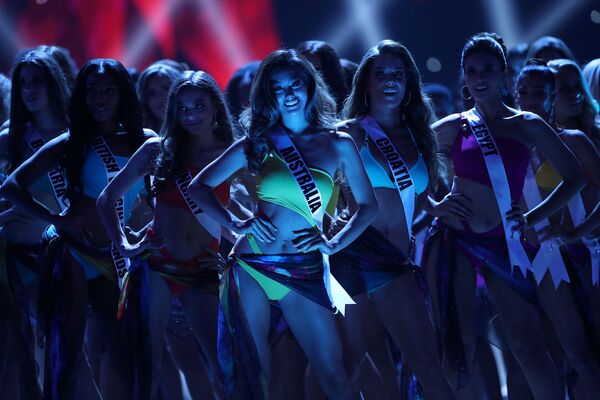 Конкурсантки в финальном туре конкурса Мисс Вселенная 2018 (17 декабря 2018). Бангкок - Sputnik Армения