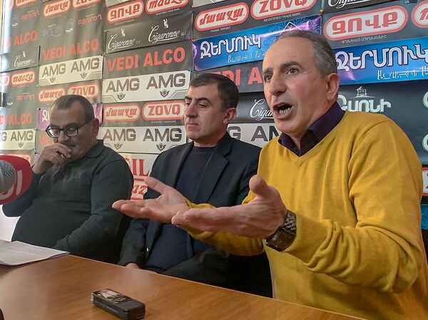 Нет турецким помидорам: фермеры призывают власти Армении защитить их интересы - Sputnik Армения