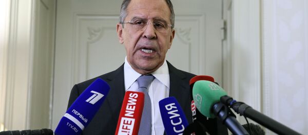 Министр иностранных дел России Сергей Лавров выступает перед журналистами (6 ноября 2015). Берлин - Sputnik Армения