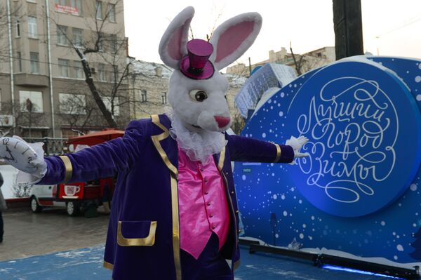 Աստղազարդ երկինք. Մոսկվայի ֆանտաստիկ կերպարանափոխությունը Ամանորին ընդառաջ Աստղազարդ երկինք. Մոսկվայի ֆանտաստիկ կերպարանափոխությունը Ամանորին ընդառաջ - Sputnik Արմենիա