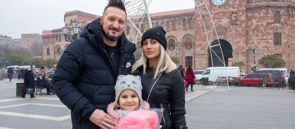 Турист из России Марат с семьей Турист из России Марат с семьей - Sputnik Արմենիա
