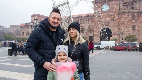 Турист из России Марат с семьей - Sputnik Армения