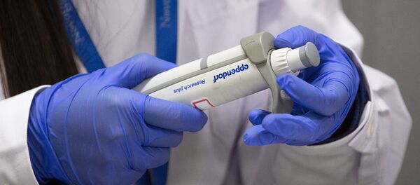 В одной из лаборатории центра ДНК-секвенированию - Sputnik Армения