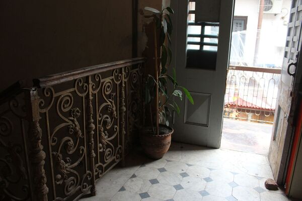 Раритет, выставленный на продажу: армянская жемчужина Тифлиса хранит множество тайн - Sputnik Армения