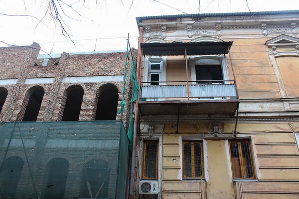 Раритет, выставленный на продажу: армянская жемчужина Тифлиса хранит множество тайн - Sputnik Армения