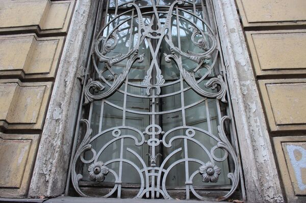 Раритет, выставленный на продажу: армянская жемчужина Тифлиса хранит множество тайн - Sputnik Армения