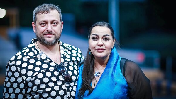 Мариам Мерабова с мужем Арменом - Sputnik Армения