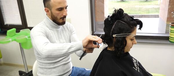 Ամանորի նախատոնական խառնաշփոթում կինն ինչպե՞ս ամեն ինչ հասցնի ու չմոռանա ամենակարևորի մասին Ամանորի նախատոնական խառնաշփոթում կինն ինչպե՞ս ամեն ինչ հասցնի ու չմոռանա ամենակարևորի մասին - Sputnik Արմենիա