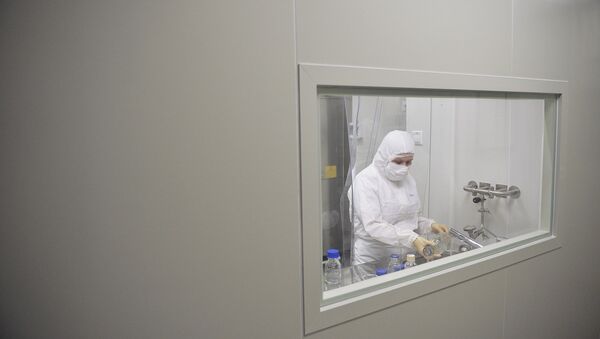 Российские медики разработали вакцину против лихорадки Эбола - Sputnik Արմենիա