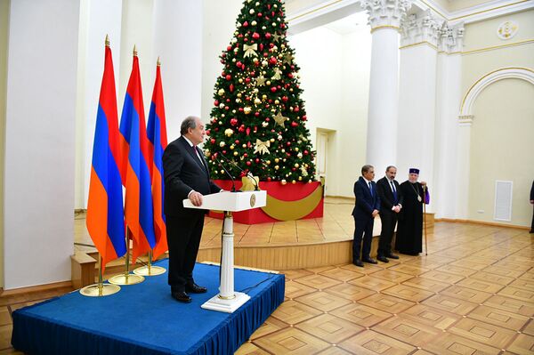 Армянское чудо: президент Саркисян рассказал об ожиданиях мира от Армении - Sputnik Армения