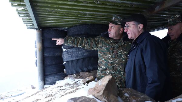 Зограб Мнацаканян посетил Вооруженные силы Армении - Sputnik Армения