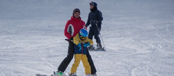 Цахкадзор, канатная дорога, снег, сноуборд, лыжи - Sputnik Армения