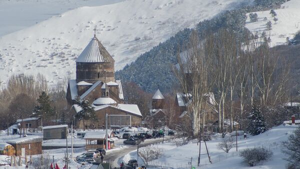 Церковь Кечарис в Цахкадзоре - Sputnik Армения