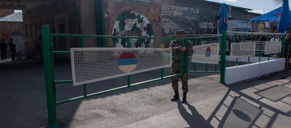 Новобранцы в республиканском сборном пункте в первый день зимнего призыва (8 января 2019). Еревaн Новобранцы в республиканском сборном пункте в первый день зимнего призыва (8 января 2019). Еревaн - Sputnik Արմենիա