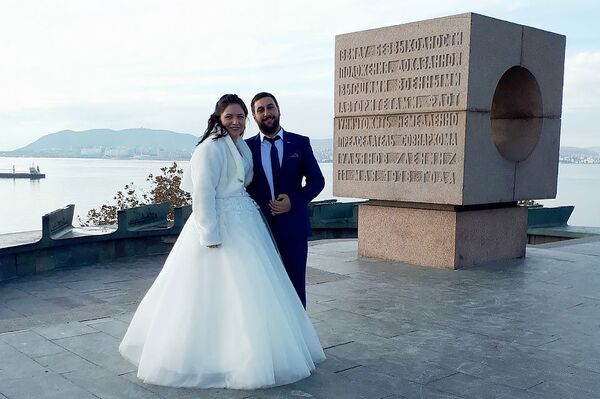 Спасенные Христосом: армянин и его подруга поженились после ужаса в открытом море Спасенные Христосом: армянин и его подруга поженились после ужаса в открытом море - Sputnik Армения