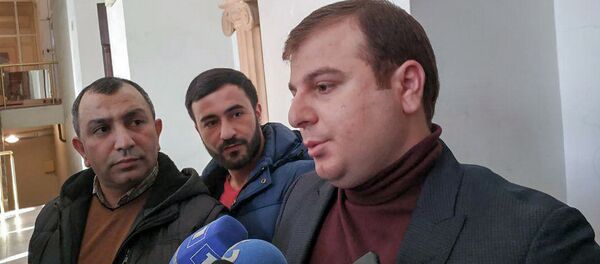 Адвокат Эрик Алексанян ответил на вопросы журналистов (11 января 2019). Еревaн Адвокат Эрик Алексанян ответил на вопросы журналистов (11 января 2019). Еревaн - Sputnik Արմենիա