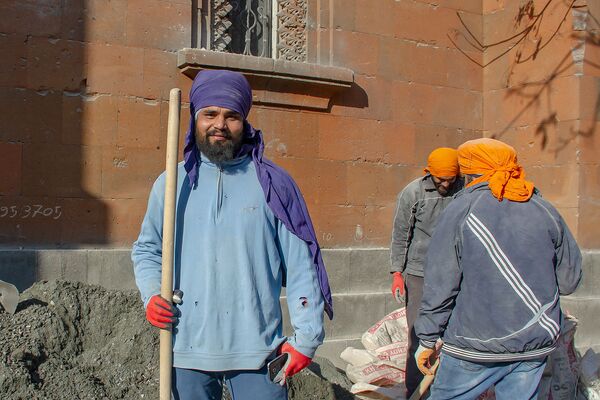 Армяне не такие, или Кому в Армении мешают индийцы - Sputnik Армения