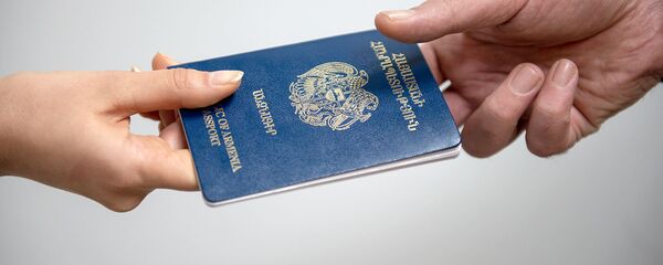 Передача паспорта - Sputnik Արմենիա