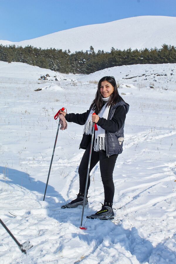 Ձյուն, դահուկներ, ադրենալին.ոչ միայն Ծաղկաձորում, ձմեռային հանգստի հրավեր`երկրի հյուսիսից Ձյուն, դահուկներ, ադրենալին.ոչ միայն Ծաղկաձորում, ձմեռային հանգստի հրավեր`երկրի հյուսիսից - Sputnik Արմենիա