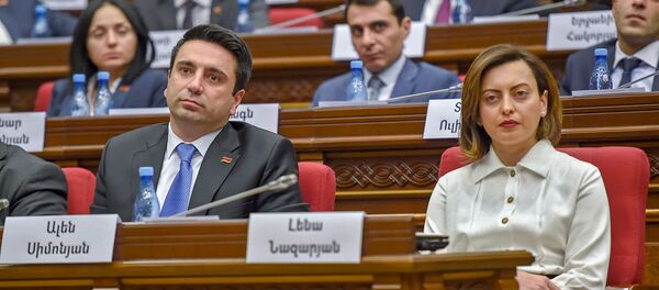 Первое заседание парламента Армении 7-го созыва (14 января 2019). Еревaн Первое заседание парламента Армении 7-го созыва (14 января 2019). Еревaн - Sputnik Армения