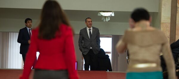 Кулуары Национального собрания во время перерыва первого заседания парламента Армении 7-го созыва (14 января 2019). Еревaн - Sputnik Армения