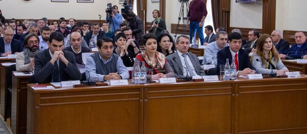 Заседание совета старейшин Еревана (15 января 2019). Еревaн Заседание совета старейшин Еревана (15 января 2019). Еревaн - Sputnik Արմենիա