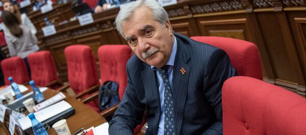 Депутаты от фракции Мой шаг Андраник Кочарян на заседании Парламента (15 января 2019). Еревaн - Sputnik Արմենիա