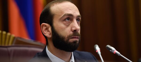 Спикер парламента Армении Арарат Мирзоян на заседании парламента Армении (15 января 2019). Еревaн - Sputnik Արմենիա