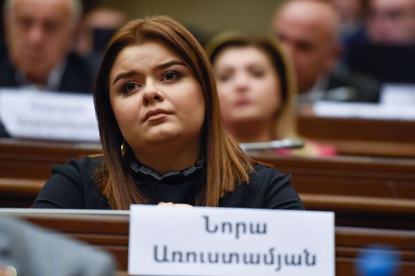 Пусть это будет их главным промахом: новички о сложностях работы в парламенте Армении - Sputnik Армения