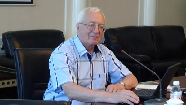 академик Российской академии космонавтики имени Циолковского, доктор технических наук Валерий Тимошенко - Sputnik Армения