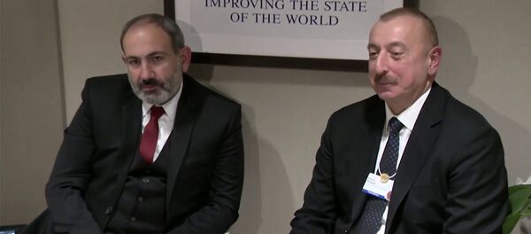 Случайная встреча Никола пашиняна и Алиева - Sputnik Армения