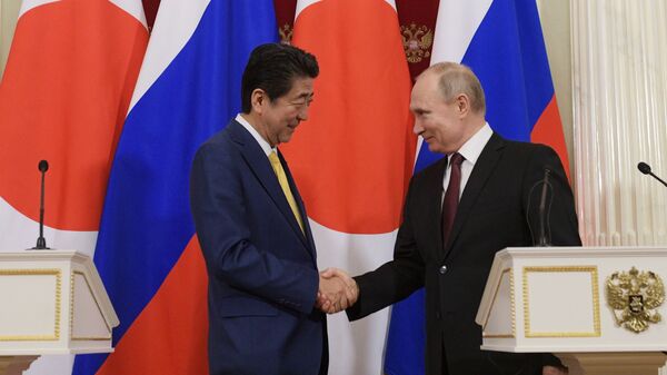 Президент РФ В. Путин встретился с премьер-министром Японии С. Абэ - Sputnik Армения
