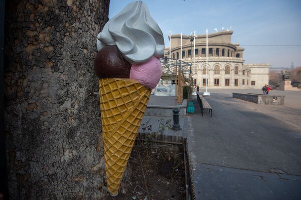 Փաշինյանին հարգում եմ, բայց Երևանն ավելի թանկ է. Մեսչյանը խոսել է իր ծրագրերի մասին - Sputnik Արմենիա