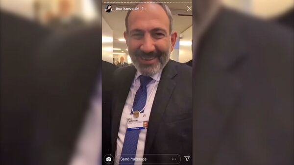 Гитек, мамен хая?: Тина Канделаки накинулась на Пашиняна в Давосе  — видео - Sputnik Армения