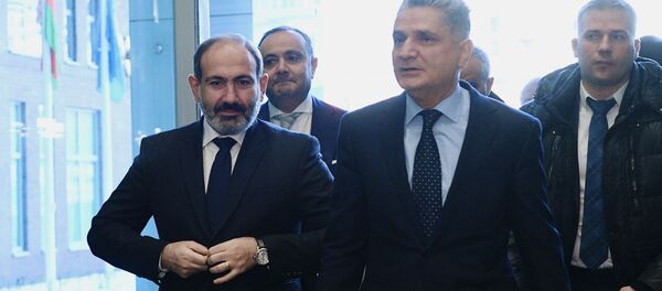 Премьер-министр Армении Никол Пашинян и председатель коллегии Евразийской экономической комиссии Тигран Саркисян в штаб-квартире ЕЭК (25 января 2019). Москвa - Sputnik Արմենիա