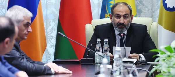 Выступление премьер-министра Армении Никола Пашиняна в штаб-квартире ЕЭК в связи с переходом председательства в органах ЕЭК к РА от РФ в 2019 году (25 января 2019). Москвa - Sputnik Армения